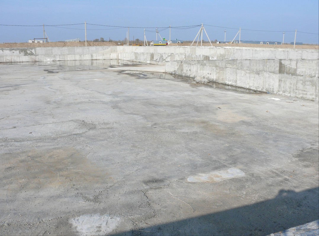 Design and construction of sites for waste processing