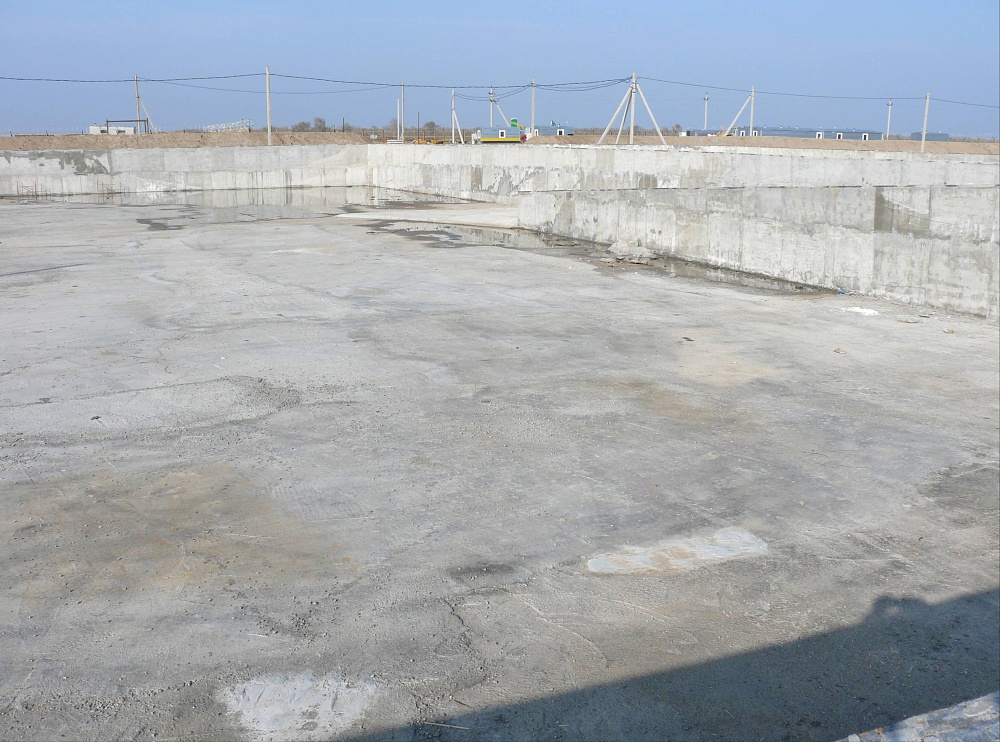 Design and construction of sites for waste processing